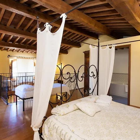 Podere Caldaruccio La Pineta - 26 People Villa Ramazzano - Le Pulci