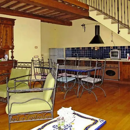 Podere Caldaruccio La Pineta - 26 People 빌라